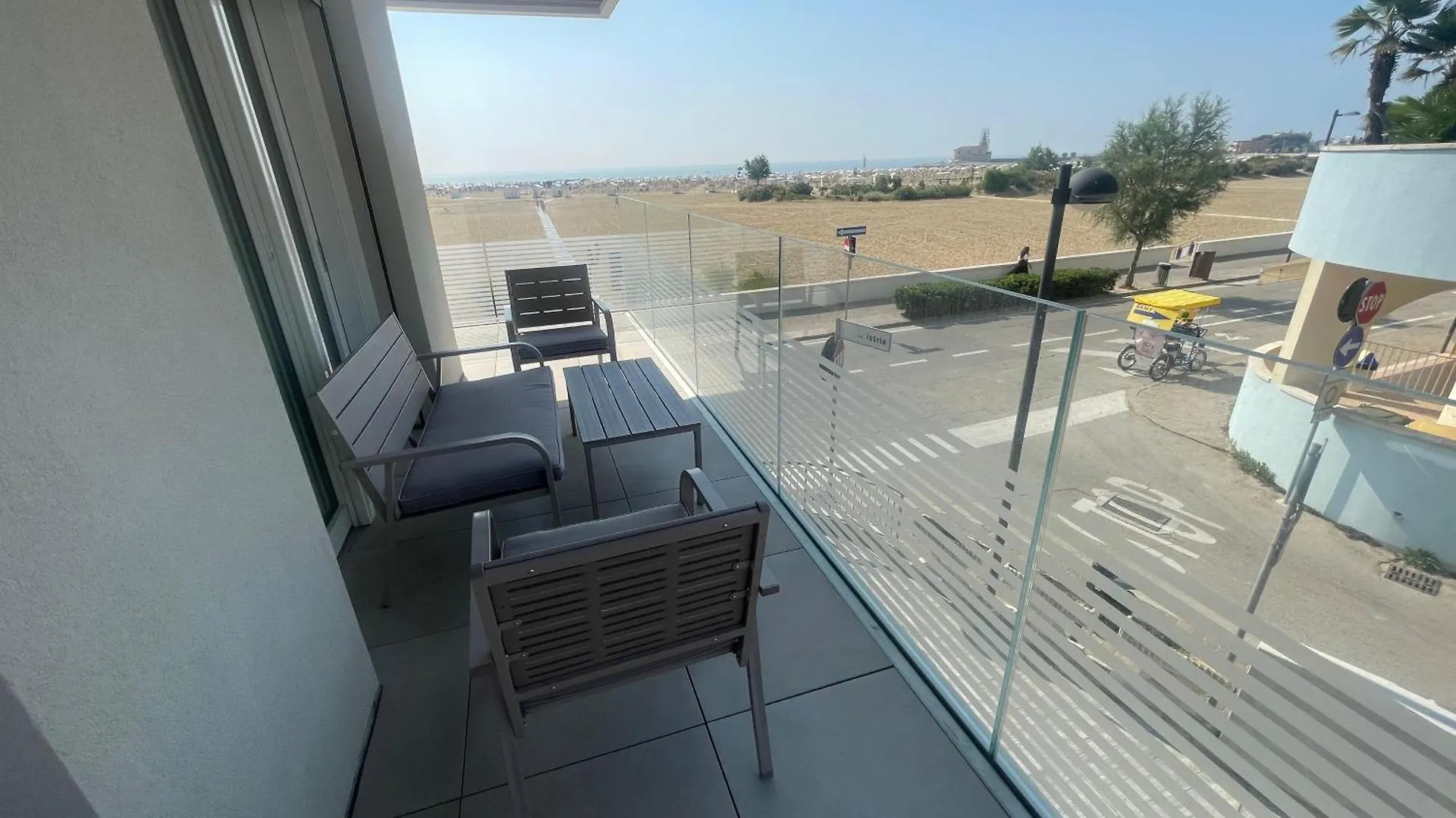 Seaview Levante New Apartments - Agenzia Cocal Каорле
