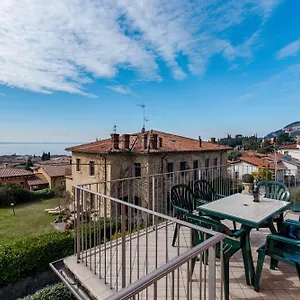  Apartment Terrazza Di Garda - Regarda Travel
